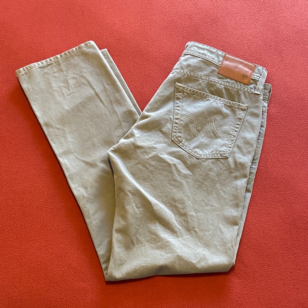 AG Jeans The Graduate. Men's 34R.